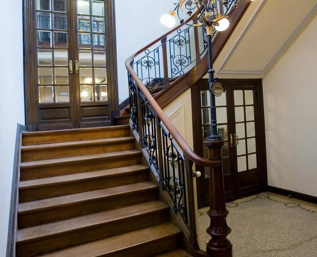 Charme Hotel Hancelot Ghent 3*,